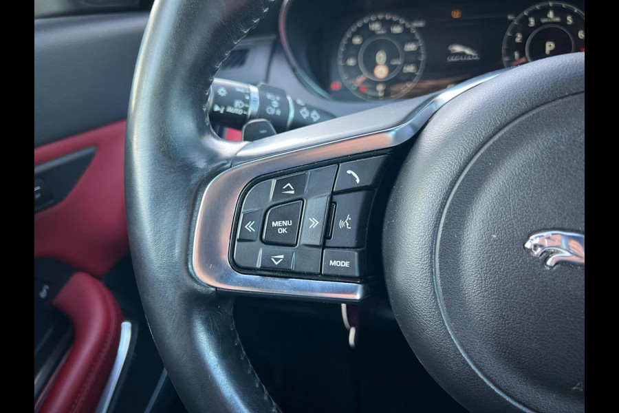 Jaguar E-Pace 2.0 P300 AWD R-Dynamic HSE | 300PK | Panoramadak |