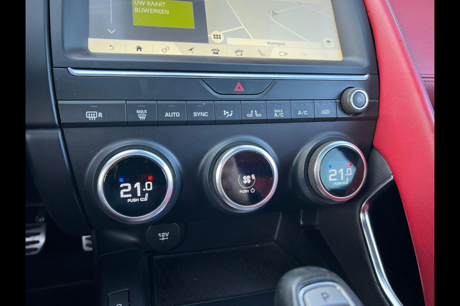 Jaguar E-Pace 2.0 P300 AWD R-Dynamic HSE | 300PK | Panoramadak |