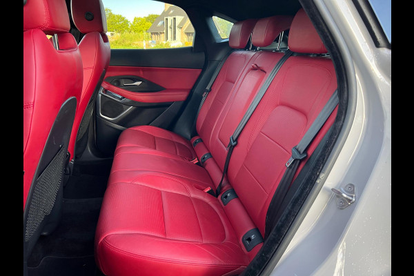 Jaguar E-Pace 2.0 P300 AWD R-Dynamic HSE | 300PK | Panoramadak |