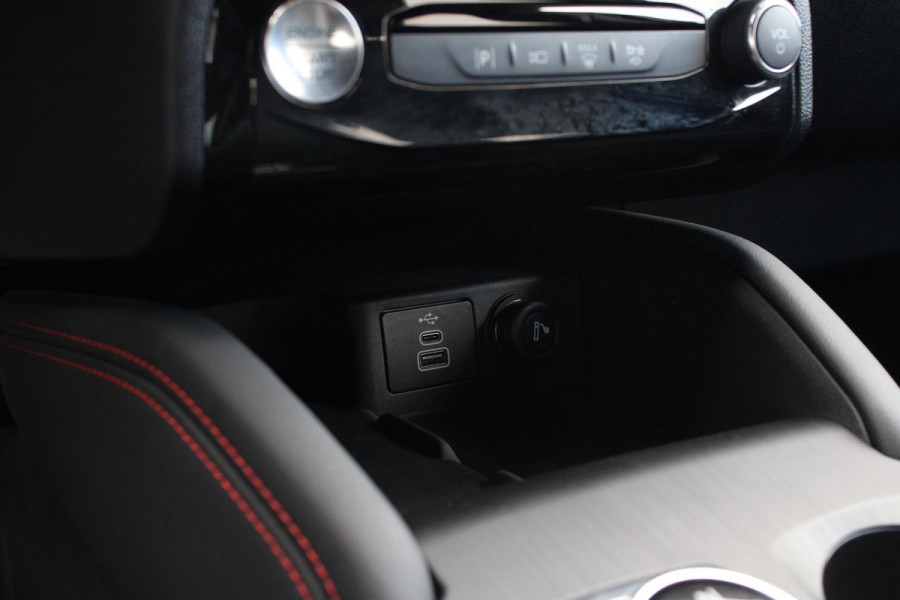 Ford Kuga 2.5 FHEV ST-Line X 190pk | Driver Assistance Pack | Winterpack | Panoramadak | Technology Pack | Geen Stekker nodig | 19 Inch Licht metaal
