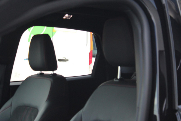 Ford Kuga 2.5 FHEV ST-Line X 190pk | Driver Assistance Pack | Winterpack | Panoramadak | Technology Pack | Geen Stekker nodig | 19 Inch Licht metaal