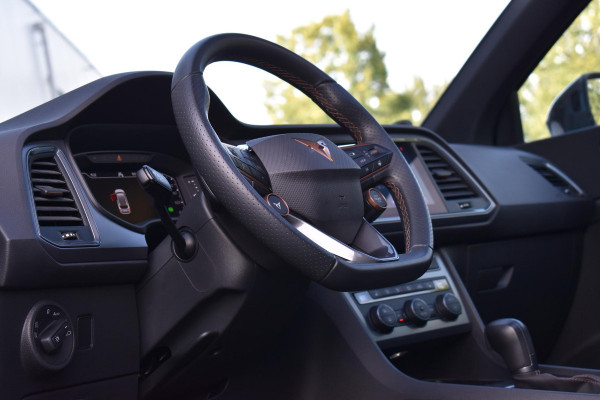 CUPRA Ateca 2.0 TSI 4DRIVE Limited Edition Akra Pano BBD Virtual Lane 360C Trekhaak