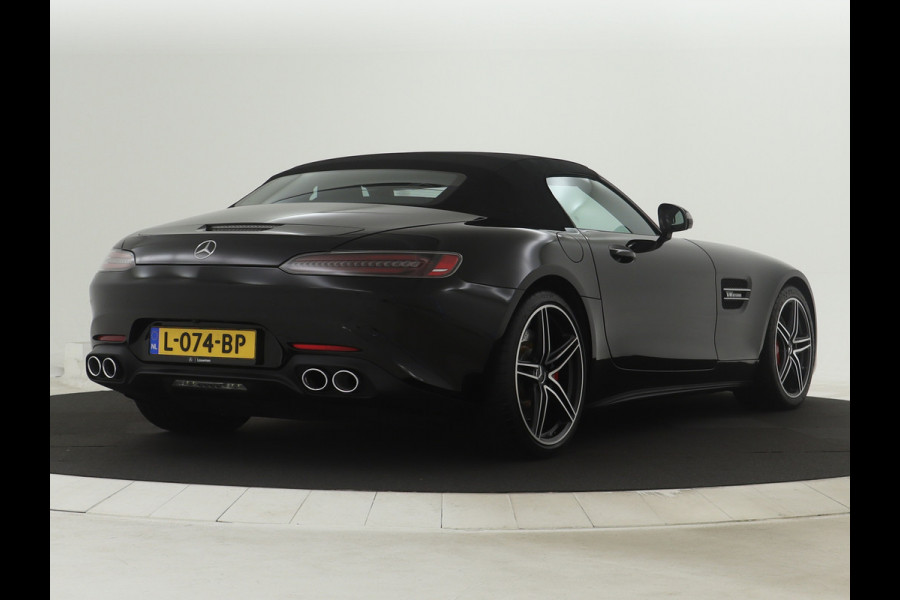 Mercedes-Benz AMG GT Roadster 4.0 Premium | 476 pk | V8 | Airscarf | AMG Performance stuurwiel | AMG Speedshift | AMG sportuitlaat inschakelbaar Inclusief 12 Maanden Garantie