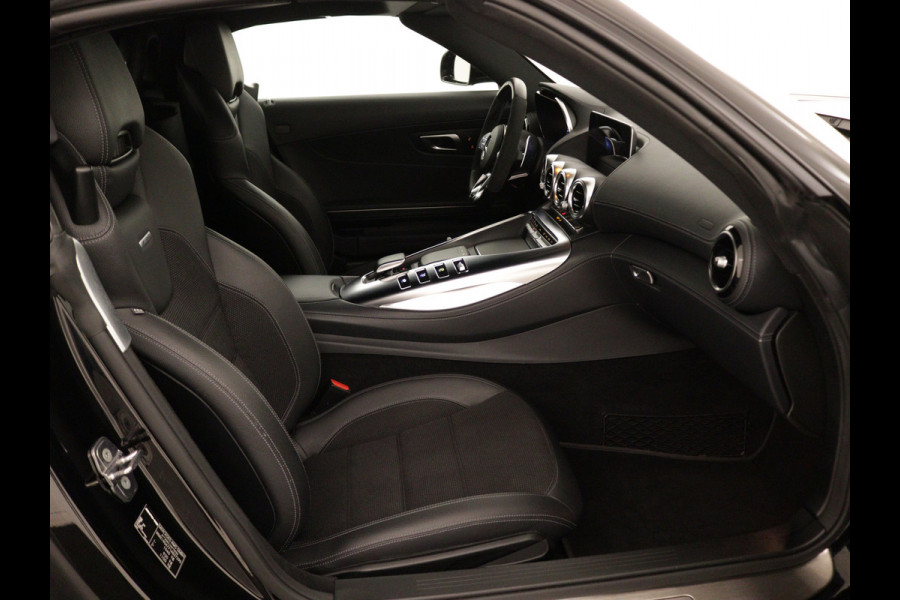 Mercedes-Benz AMG GT Roadster 4.0 Premium | 476 pk | V8 | Airscarf | AMG Performance stuurwiel | AMG Speedshift | AMG sportuitlaat inschakelbaar Inclusief 12 Maanden Garantie
