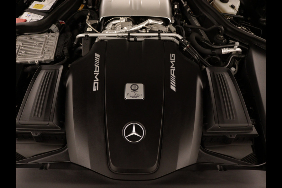 Mercedes-Benz AMG GT Roadster 4.0 Premium | 476 pk | V8 | Airscarf | AMG Performance stuurwiel | AMG Speedshift | AMG sportuitlaat inschakelbaar Inclusief 12 Maanden Garantie