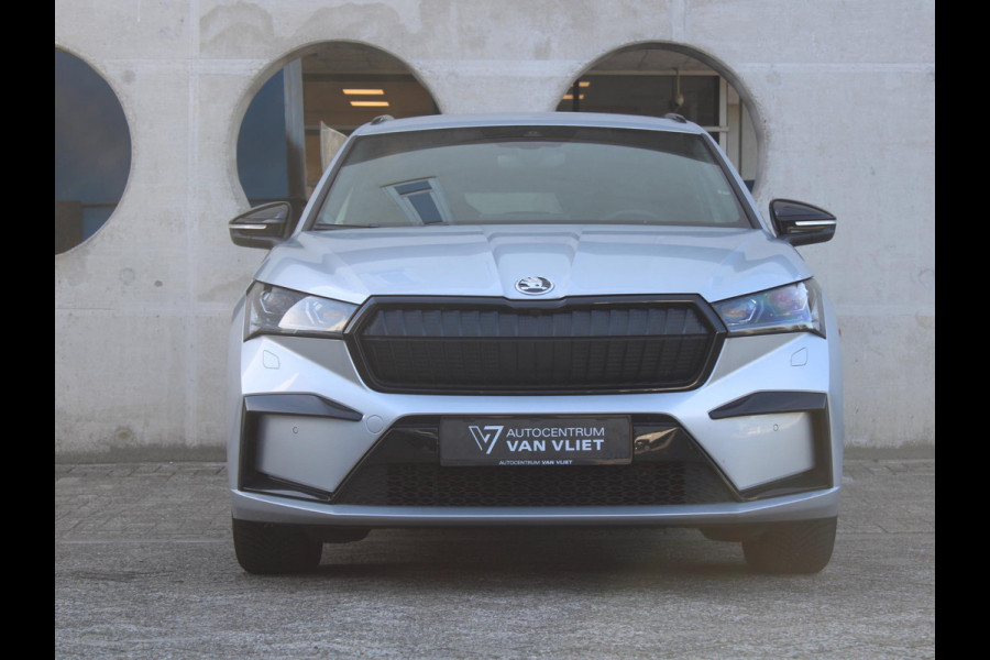 Škoda Enyaq 60 Sportline | TREKHAAK WEGKLAPBAAR | NAVIGATIE | ACHTERUITRIJCAMERA |
