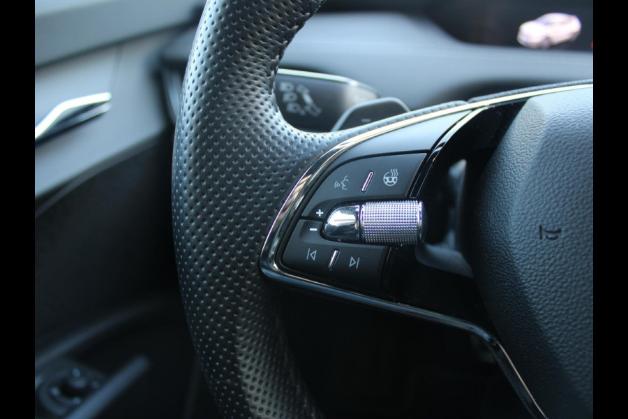 Škoda Enyaq 60 Sportline | TREKHAAK WEGKLAPBAAR | NAVIGATIE | ACHTERUITRIJCAMERA |