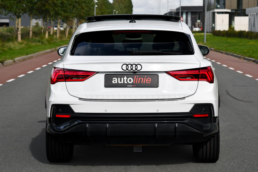 Audi Q3 Sportback 45 TFSI e 3x S-Line. Pano, ACC, 360, Stuurvw, Keyless, Sfeer, Sonos, Dodeh, Matrix, 21''!
