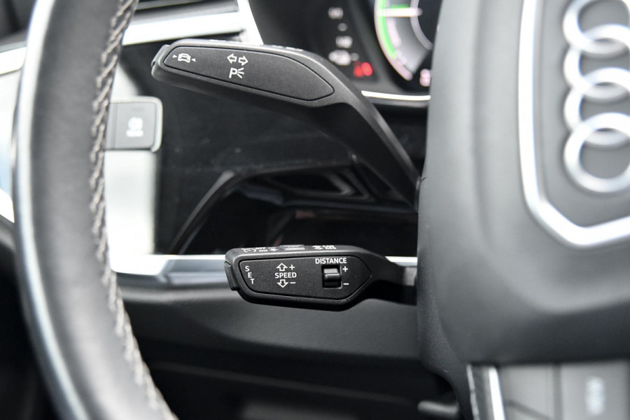 Audi Q3 Sportback 45 TFSI e 3x S-Line. Pano, ACC, 360, Stuurvw, Keyless, Sfeer, Sonos, Dodeh, Matrix, 21''!