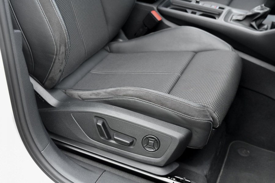 Audi Q3 Sportback 45 TFSI e 3x S-Line. Pano, ACC, 360, Stuurvw, Keyless, Sfeer, Sonos, Dodeh, Matrix, 21''!