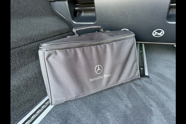 Mercedes-Benz Eqv 300 90 kWh - L3 Extra Lang - Airmatic - Leder 2+2+3=7 Persoons