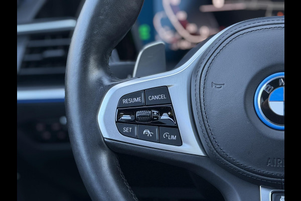 BMW 3 Serie Touring 320e xDrive High Ex M-Sport|SOH92%|Pano|Laser|M-seats|Memory|CoPilot|HiFi|HUD|Trekhaak