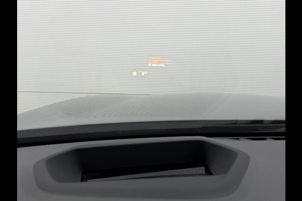 BMW 3 Serie Touring 320e xDrive High Ex M-Sport|SOH92%|Pano|Laser|M-seats|Memory|CoPilot|HiFi|HUD|Trekhaak