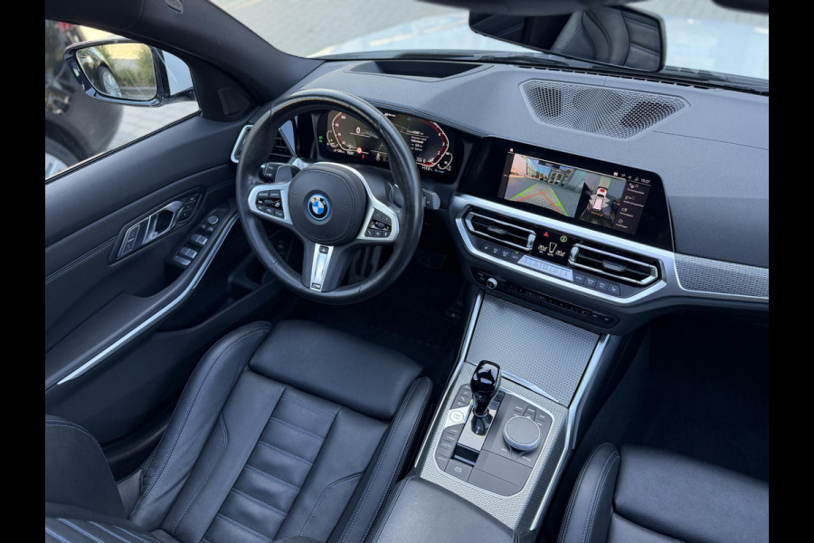 BMW 3 Serie Touring 320e xDrive High Ex M-Sport|SOH92%|Pano|Laser|M-seats|Memory|CoPilot|HiFi|HUD|Trekhaak
