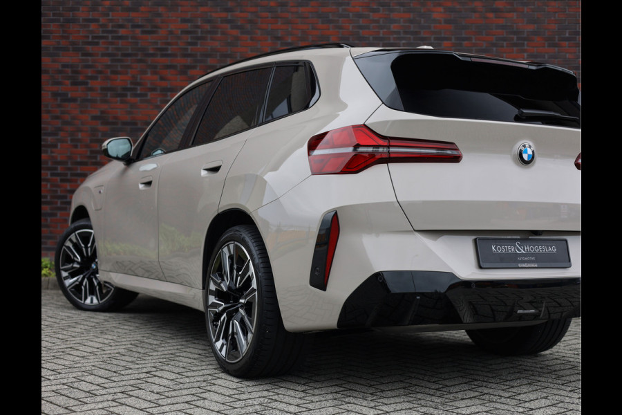 BMW X3 30e xDrive | Pano - HUD - Trekhaak
