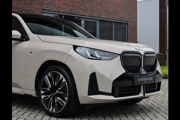 BMW X3 30e xDrive | Pano - HUD - Trekhaak