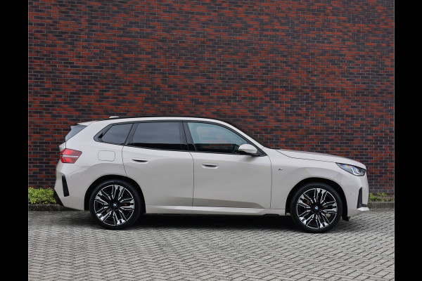 BMW X3 30e xDrive | Pano - HUD - Trekhaak