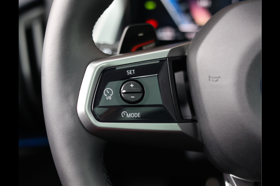 BMW X3 30e xDrive | Pano - HUD - Trekhaak