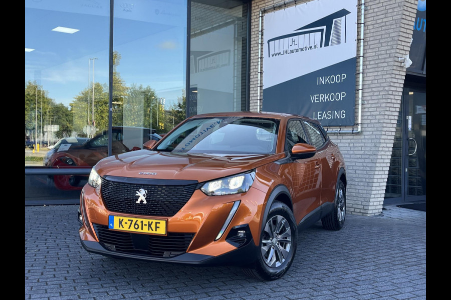 Peugeot 2008 1.2 PureTech Blue*NAVI*CAM*HAAK*ECC*CRUISE*CARPLAY