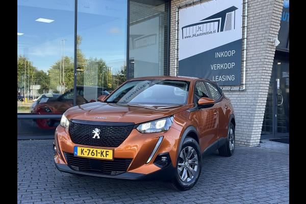 Peugeot 2008 1.2 PureTech Blue*NAVI*CAM*HAAK*ECC*CRUISE*CARPLAY