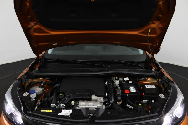 Peugeot 2008 1.2 PureTech Blue*NAVI*CAM*HAAK*ECC*CRUISE*CARPLAY