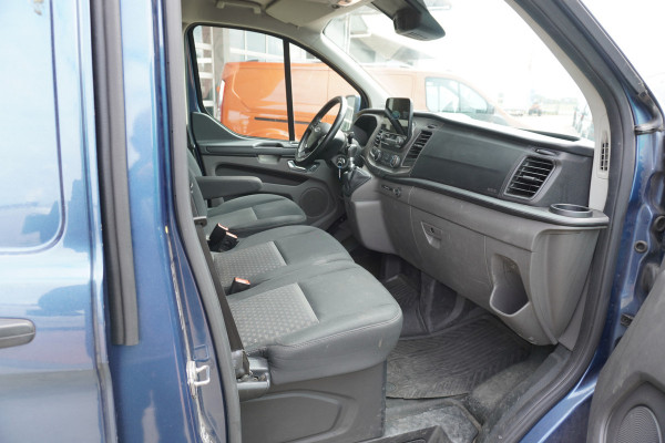 Ford Transit Custom 320 2.0 TDCI 130pk L2H1 Trend nr. V197 | Airco | Cruise | Navi | trekhaak