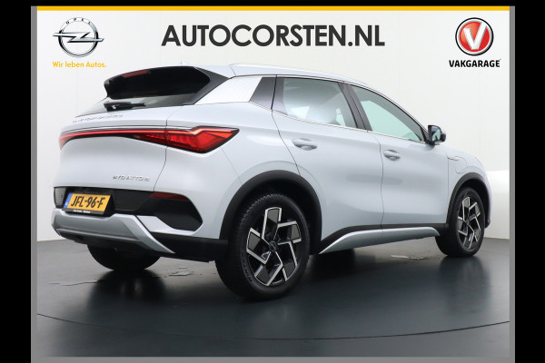 BYD ATTO 3 60kWh Design Pano-dak Leer+Elektr.Verst. Warmtepomp Adaptieve-Cr 360°Camera Apple Carplay Android Auto Elektr.A-klep Design Cont Verkeersbord detectie WiFi DAB Led Rijstrooksensor Fabrieksgarantie tot 31-7-2029/150.000km Garantie op de tractiebatterij tot 31-7-2031/200.000km  44.000 euro nieuw!