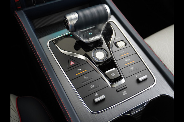 BYD ATTO 3 60kWh Design Pano-dak Leer+Elektr.Verst. Warmtepomp Adaptieve-Cr 360°Camera Apple Carplay Android Auto Elektr.A-klep Design Cont Verkeersbord detectie WiFi DAB Led Rijstrooksensor Fabrieksgarantie tot 31-7-2029/150.000km Garantie op de tractiebatterij tot 31-7-2031/200.000km  44.000 euro nieuw!