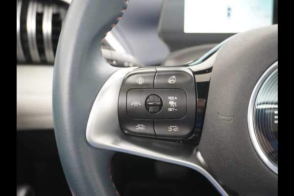 BYD ATTO 3 60kWh Design Pano-dak Leer+Elektr.Verst. Warmtepomp Adaptieve-Cr 360°Camera Apple Carplay Android Auto Elektr.A-klep Design Cont Verkeersbord detectie WiFi DAB Led Rijstrooksensor Fabrieksgarantie tot 31-7-2029/150.000km Garantie op de tractiebatterij tot 31-7-2031/200.000km  44.000 euro nieuw!