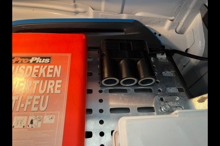 Ford Transit 350 Servicewagen 2.0 TDCI 130pk euro6 L3H2 Trend Sortimo Inrichting Victron v230 Standkachel Trekhaak RIJKLAARPRIJS!