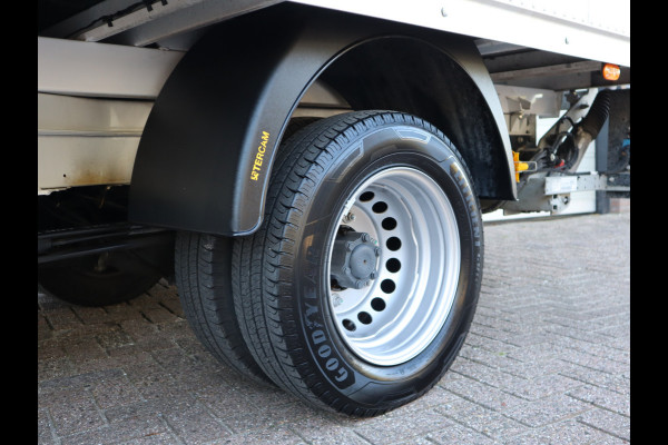 Mercedes-Benz Sprinter 515 CDI Euro 6 Bakwagen Laadklep Zijdeur - MBUX - Clima