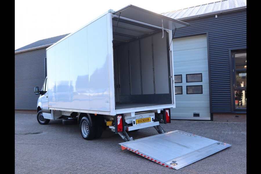 Mercedes-Benz Sprinter 515 CDI Euro 6 Bakwagen Laadklep - MBUX - Clima