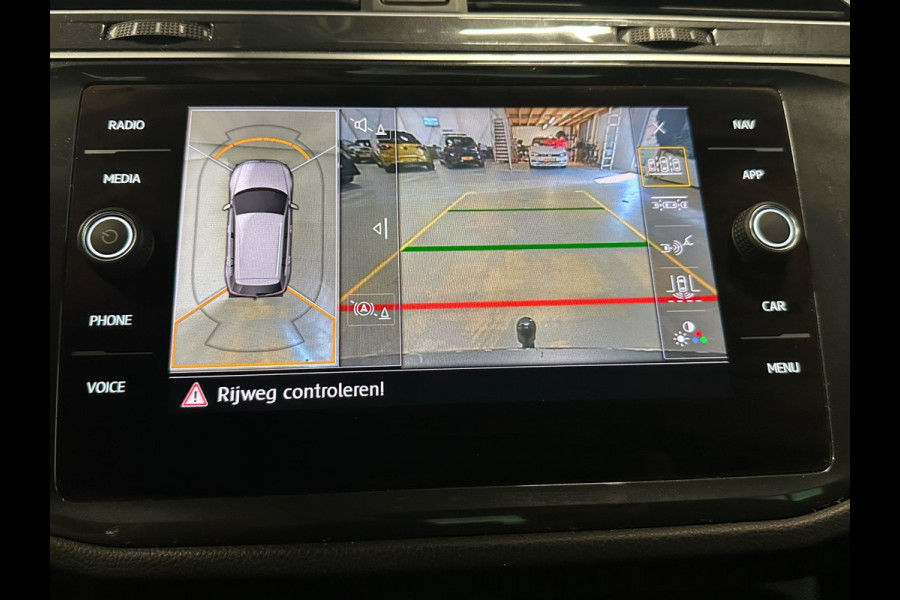 Volkswagen Tiguan 1.5 TSI ACT Comfortline Business | NAP | TREKHAAK | VIRTUAL | CAMERA