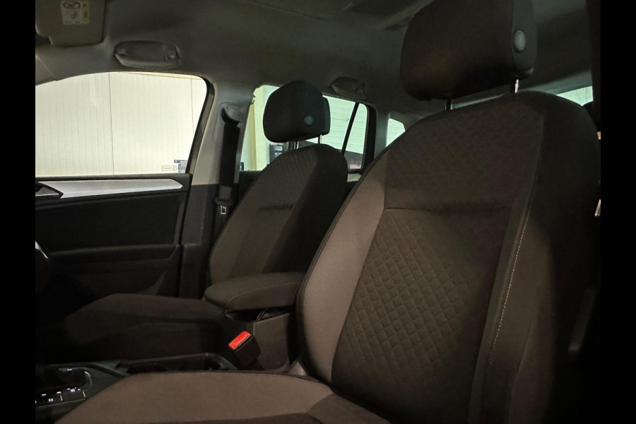 Volkswagen Tiguan 1.5 TSI ACT Comfortline Business | NAP | TREKHAAK | VIRTUAL | CAMERA