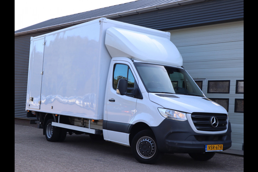 Mercedes-Benz Sprinter 515 CDI Automaat Euro 6 Bakwagen Laadklep - MBUX - Camera