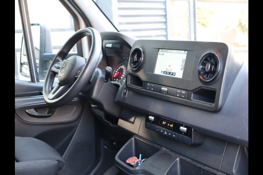 Mercedes-Benz Sprinter 515 CDI Automaat Euro 6 Bakwagen Laadklep - MBUX - Camera