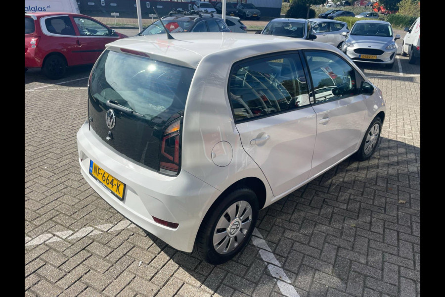 Volkswagen up! 1.0 BMT move up! Executive Edition l CarPlay