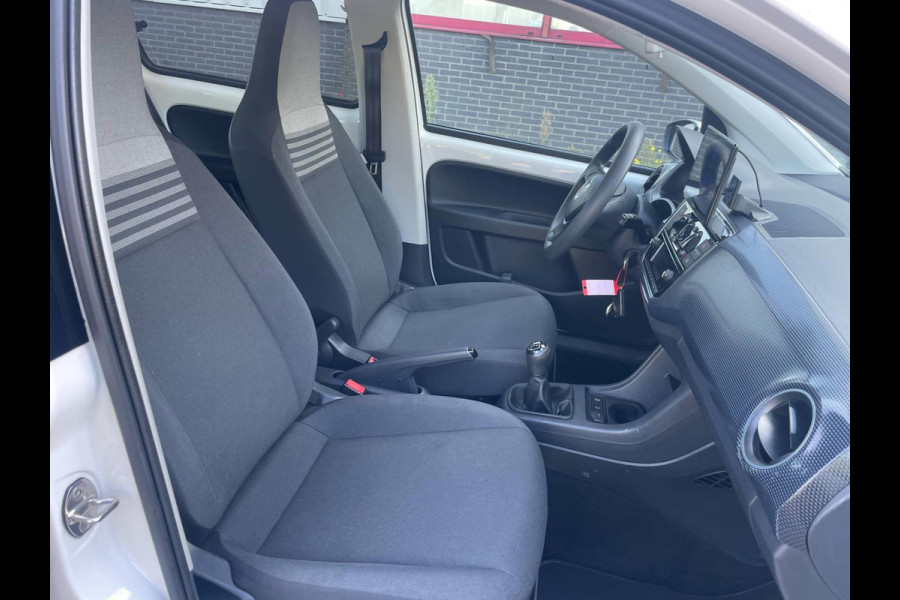 Volkswagen up! 1.0 BMT move up! Executive Edition l CarPlay
