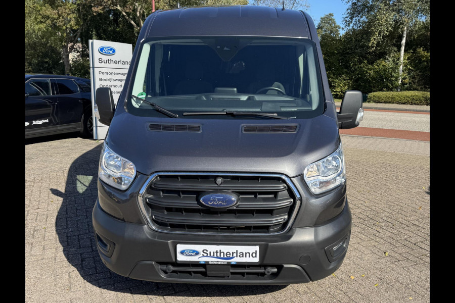 Ford Transit 350 2.0 TDCI L3H2 DC Trend | 6-zits | 170pk |  Dubbele Cabine  | Navigatie | Camera | Trekhaak | Stoelverwarming | Armsteun Ford Transit 350 2.0 TDCI L3H2 DC Trend | 6-zits | 170pk |  Dubbele Cabine  | Navigatie | Camera | Trekhaak | Stoelverwarming | Armsteun