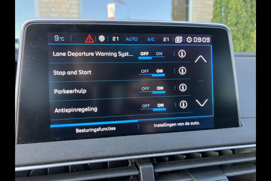 Peugeot 3008 1.2 PureTech Premium | Trekhaak | Elektr. stoelen | 12 mnd garantie | NAP