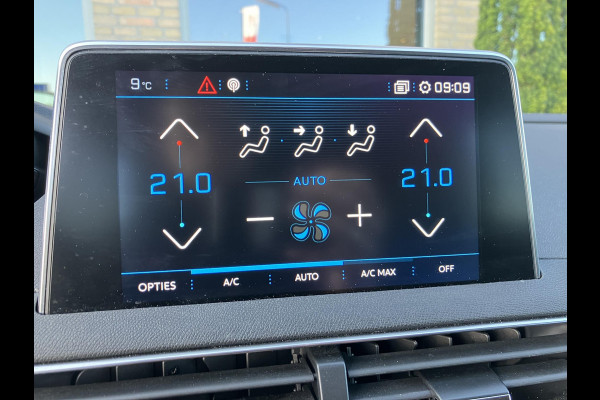 Peugeot 3008 1.2 PureTech Premium | Trekhaak | Elektr. stoelen | 12 mnd garantie | NAP