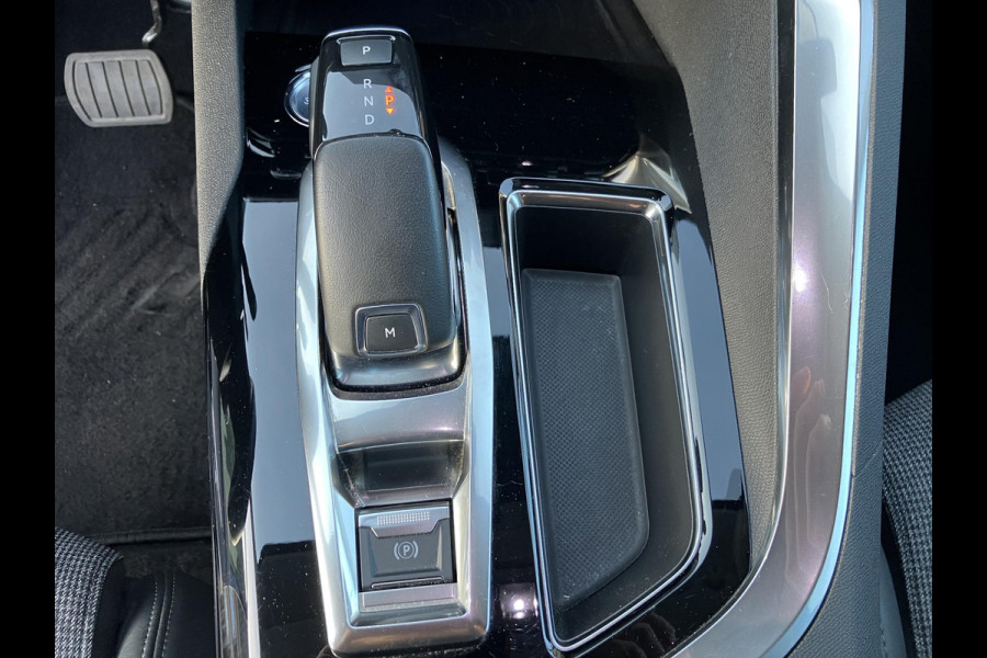Peugeot 3008 1.2 PureTech Premium | Trekhaak | Elektr. stoelen | 12 mnd garantie | NAP