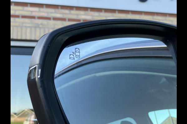 Peugeot 3008 1.2 PureTech Premium | Trekhaak | Elektr. stoelen | 12 mnd garantie | NAP