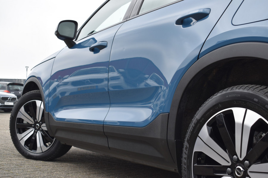Volvo C40 Recharge 231PK Core 69 kWh Trekhaak | Camera | 19 "LMV | Stoelverwarming | Stuurverwarming