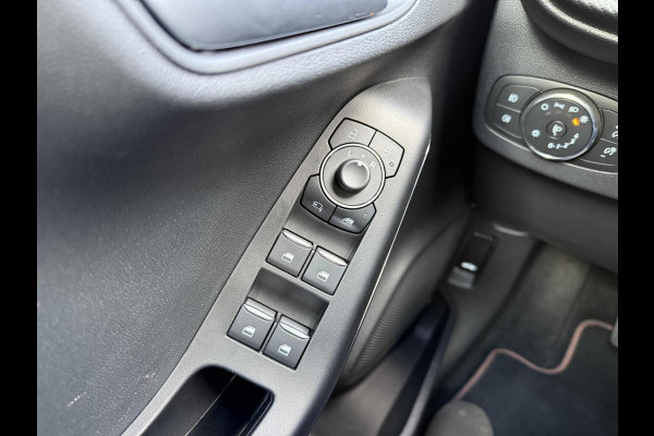 Ford Puma 1.0 EcoBoost Hybrid ST-Line X PANORAMADAK
