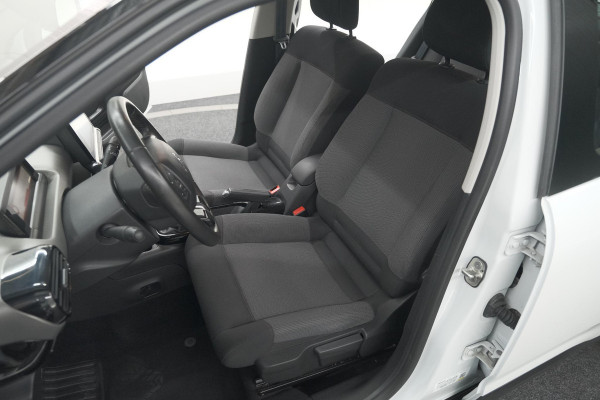 Citroën C4 Cactus PureTech 110 Business | Trekhaak | Apple Carplay | Parkeersensoren