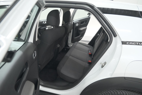 Citroën C4 Cactus PureTech 110 Business | Trekhaak | Apple Carplay | Parkeersensoren