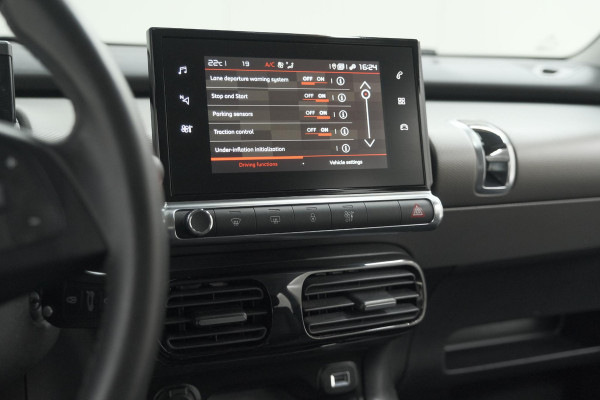 Citroën C4 Cactus PureTech 110 Business | Trekhaak | Apple Carplay | Parkeersensoren