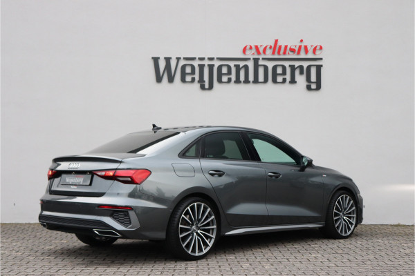 Audi A3 Limousine 35 TFSI S-line Trekhaak Leder