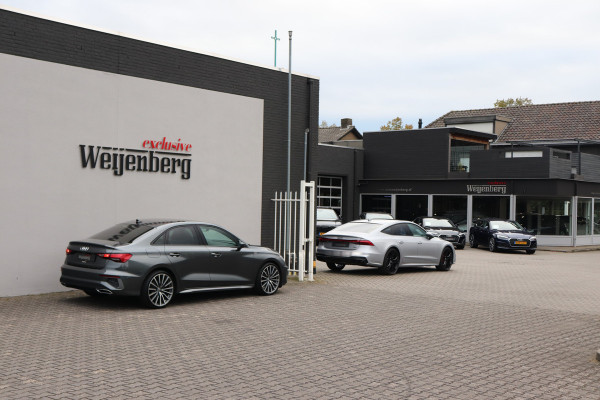 Audi A3 Limousine 35 TFSI S-line Trekhaak Leder